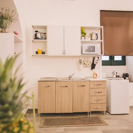 Mito & Mare * Syracuse