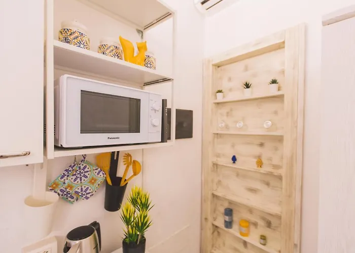 Mito & Mare * Syracuse