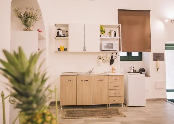 Mito & Mare * Syracuse