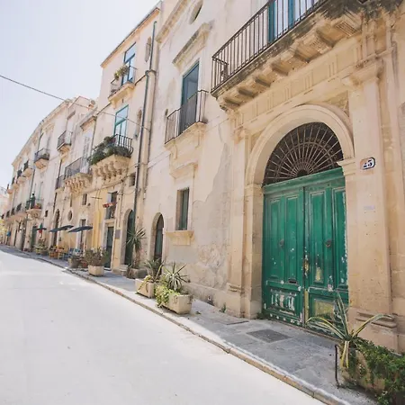 Апартаменты Mito & Mare